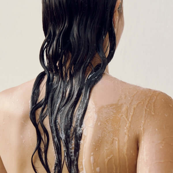 Hand_Body_1.jpg__PID:c415abcc-1723-45dd-a1c7-a68389bf0a61